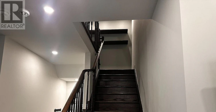 MAIN-7538 Saint Barbara Boulevard, Mississauga, ON, L5W 0B6 - 14