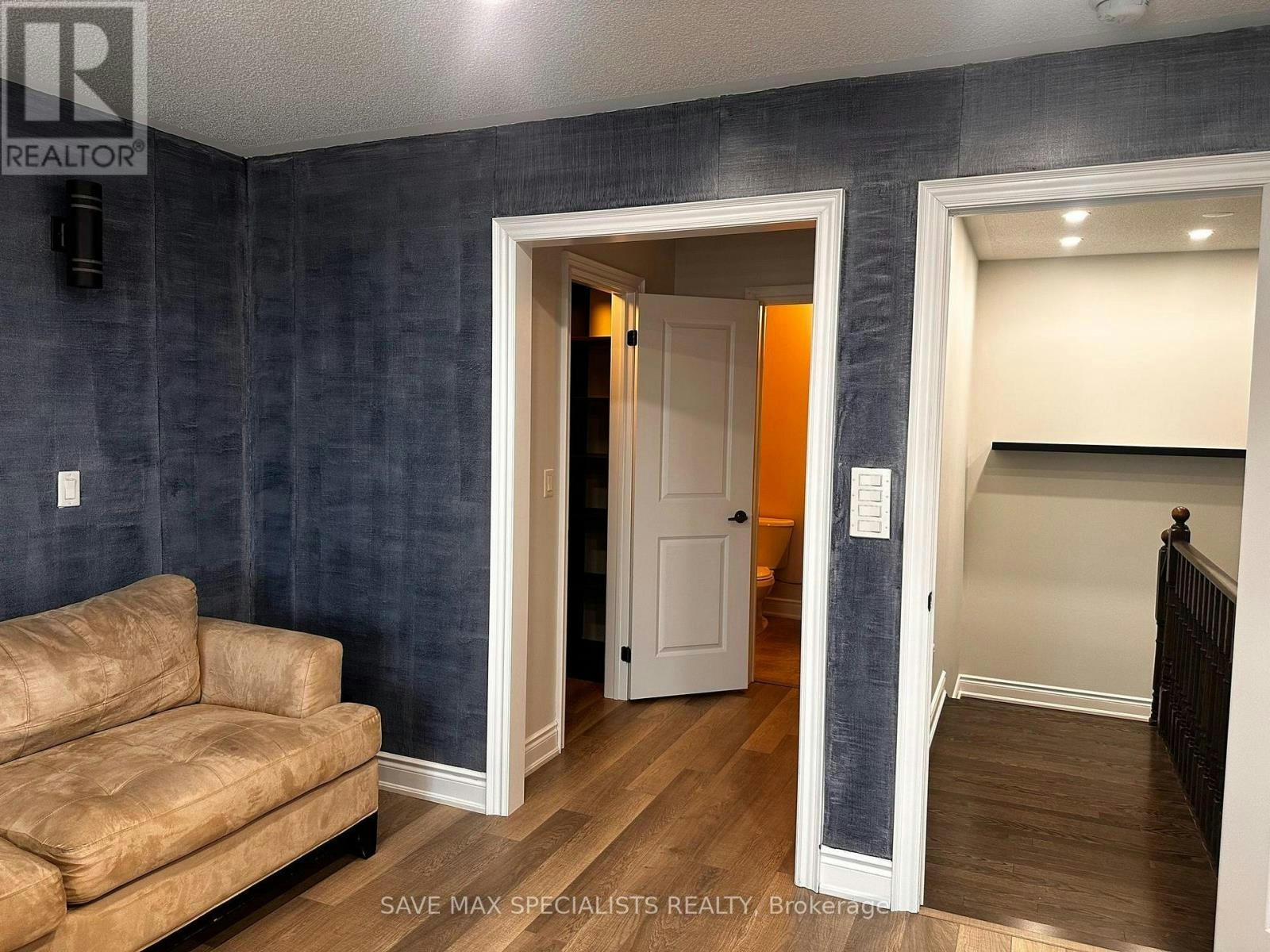 MAIN-7538 Saint Barbara Boulevard, Mississauga, ON, L5W 0B6 - 36