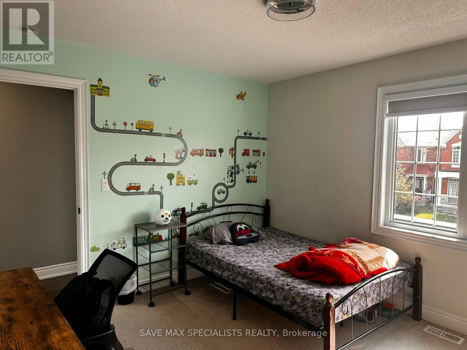 MAIN-7538 Saint Barbara Boulevard, Mississauga, ON, L5W 0B6 - 32
