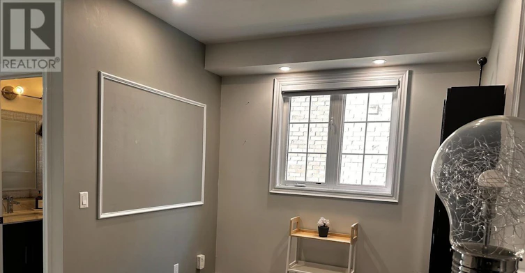 MAIN-7538 Saint Barbara Boulevard, Mississauga, ON, L5W 0B6 - 6
