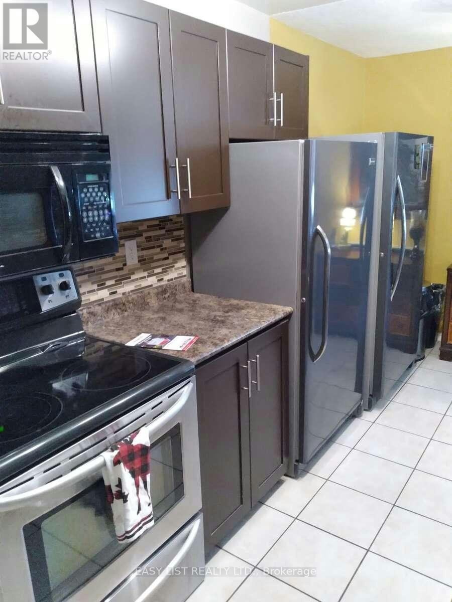 205-75 Huxley Street, London, ON, N6J 4W7 - 11