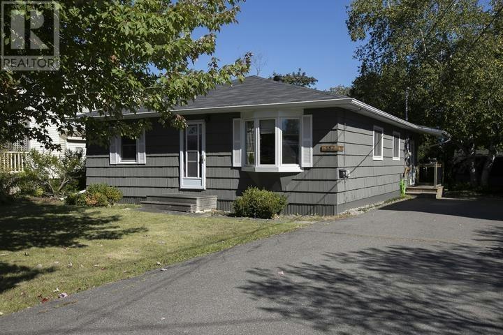 552 Lake Street, Sault Ste. Marie, ON, P6B 3L2