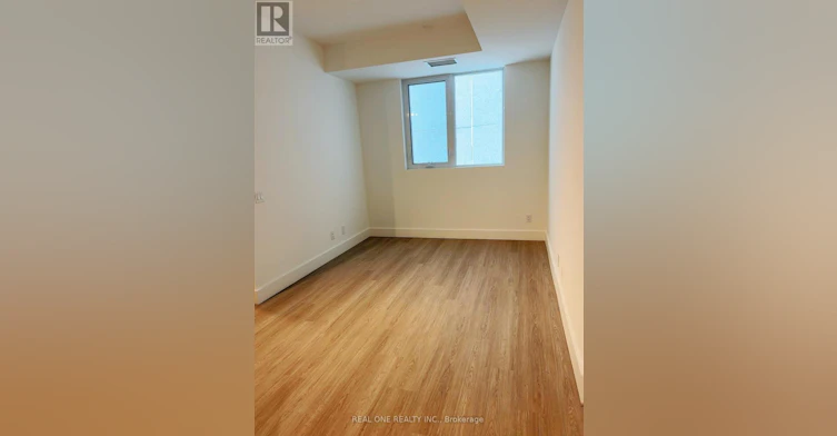 328-6 Greenbriar Road, Toronto, ON, M2K 0H6 - 4