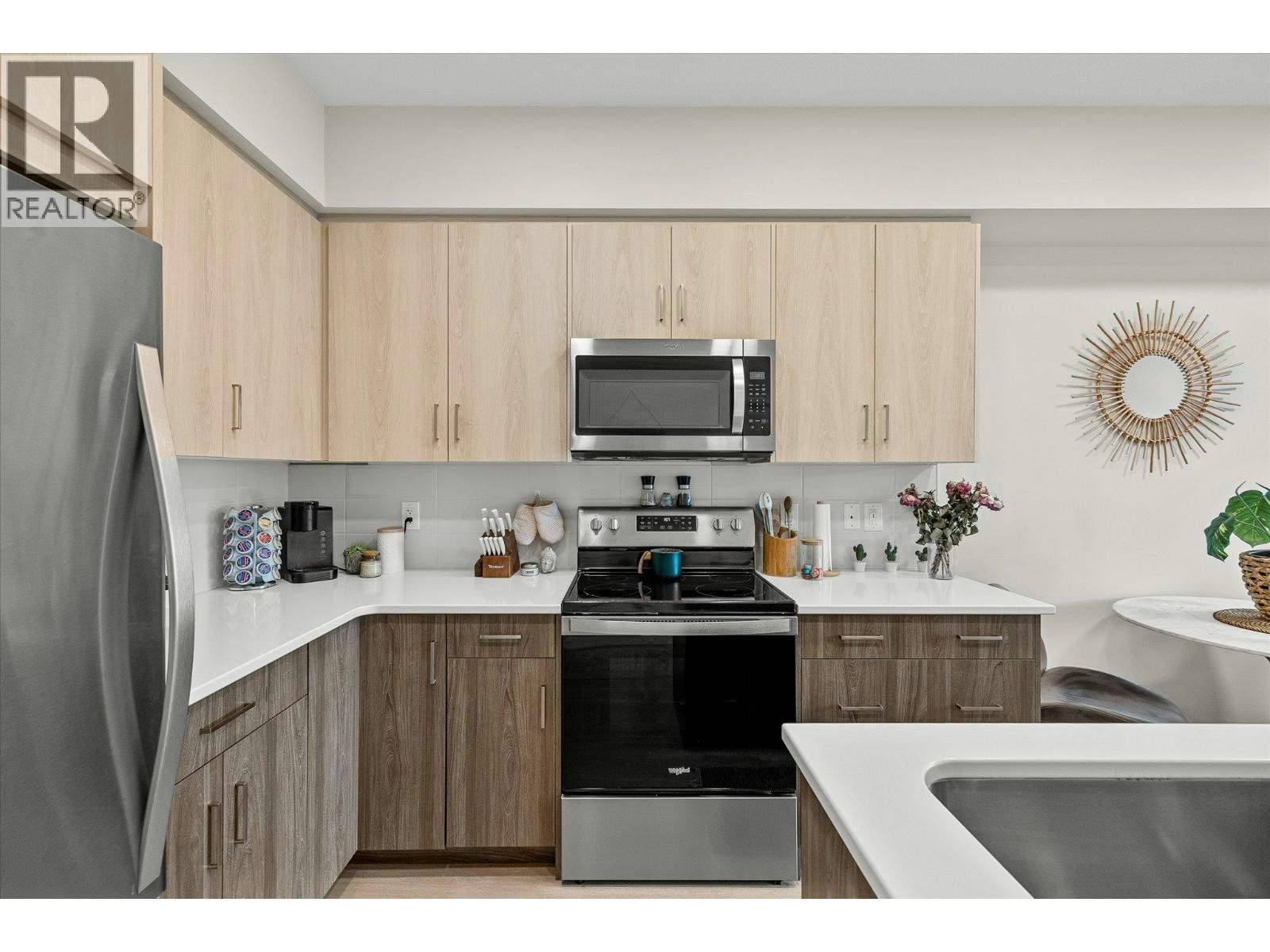 203-2301 Carrington Road, West Kelowna, BC, V4T 3K8 - 7