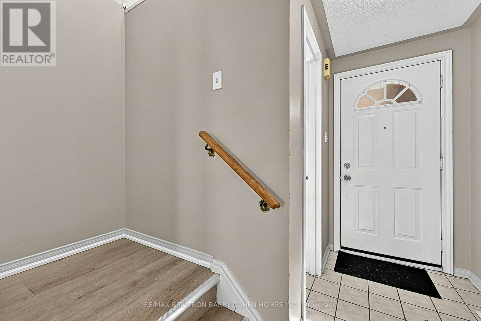 43 Black Cherry Crescent, Barrie, ON, L4N 9L1 - 3