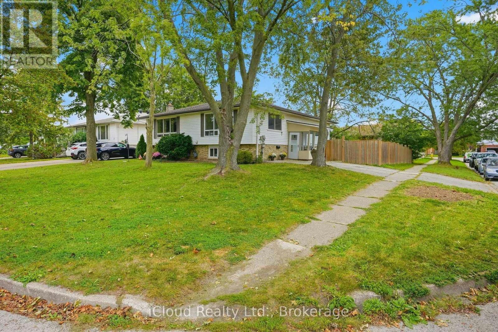 3 Manley Crescent, Thorold, ON, L2V 4K2