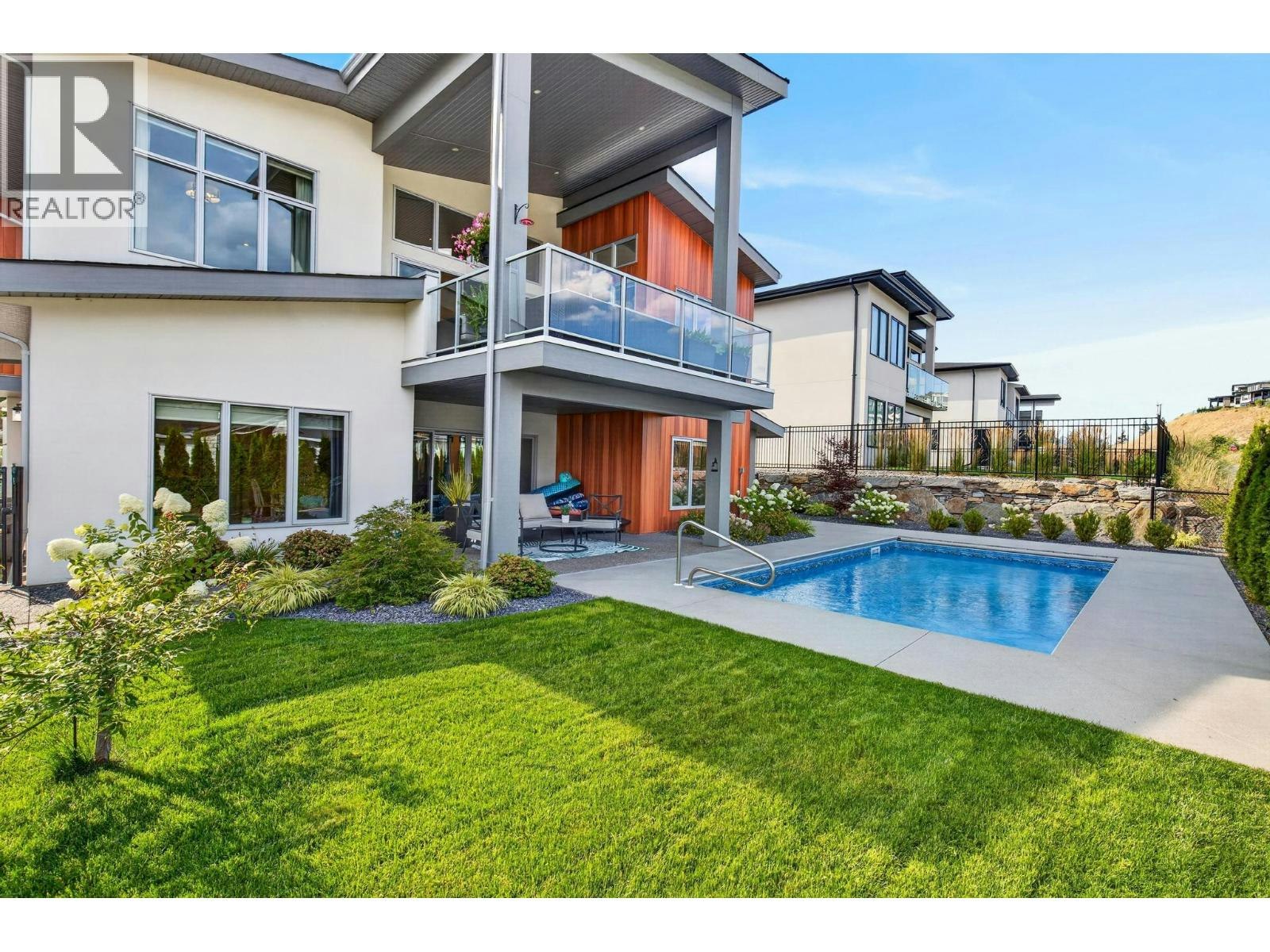 887 Loseth Drive, Kelowna, BC, V1P 0A8