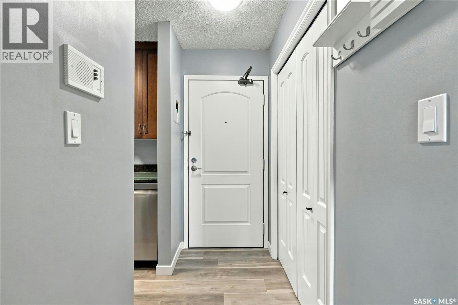 210-2233 St Henry Avenue, Saskatoon, SK, S7M 5K6