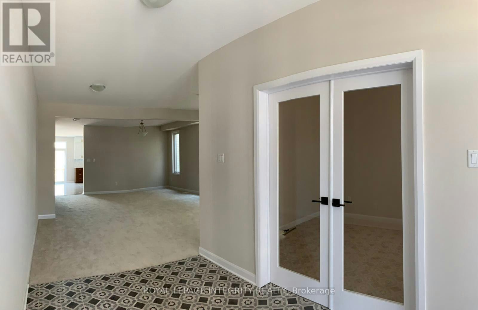 160 Aquarium Avenue, Ottawa, ON, K4A 1K8 - 2