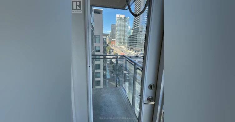 907-11 Brunel Court, Toronto, ON, M5V 3Y3 - 2