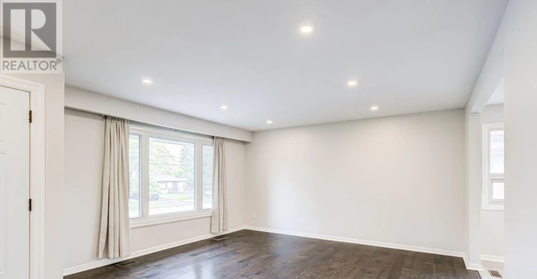620 Central Park Boulevard N, Oshawa, ON, L1G 6A4 - 11