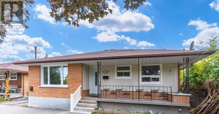 620 Central Park Boulevard N, Oshawa, ON, L1G 6A4 - 3