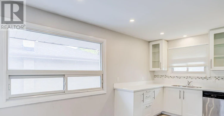620 Central Park Boulevard N, Oshawa, ON, L1G 6A4 - 21