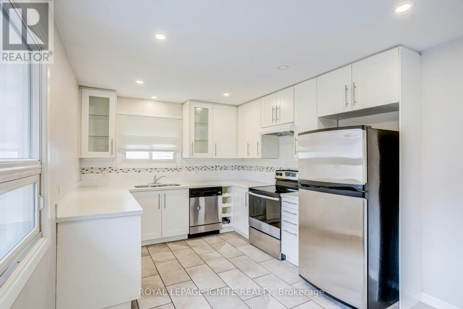 620 Central Park Boulevard N, Oshawa, ON, L1G 6A4 - 18