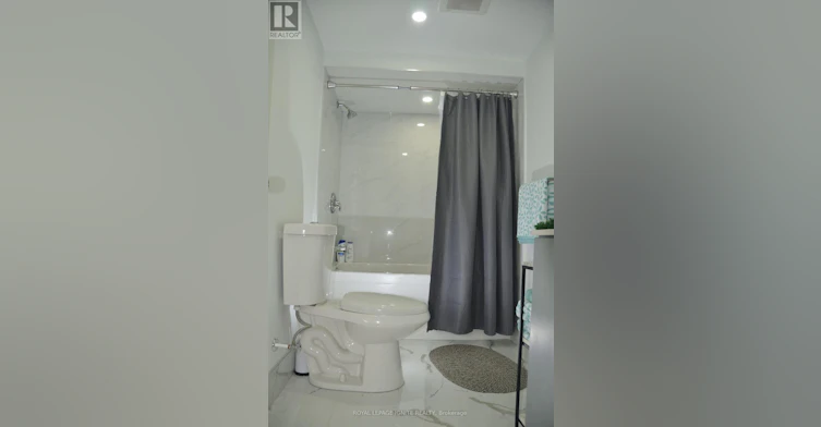 BSMT-1001 Pharmacy Avenue, Toronto, ON, M1R 2G5 - 20