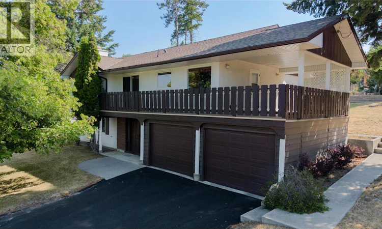 804 S 28th Avenue