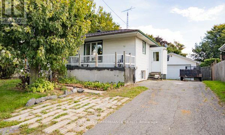 12 Sabourin Street