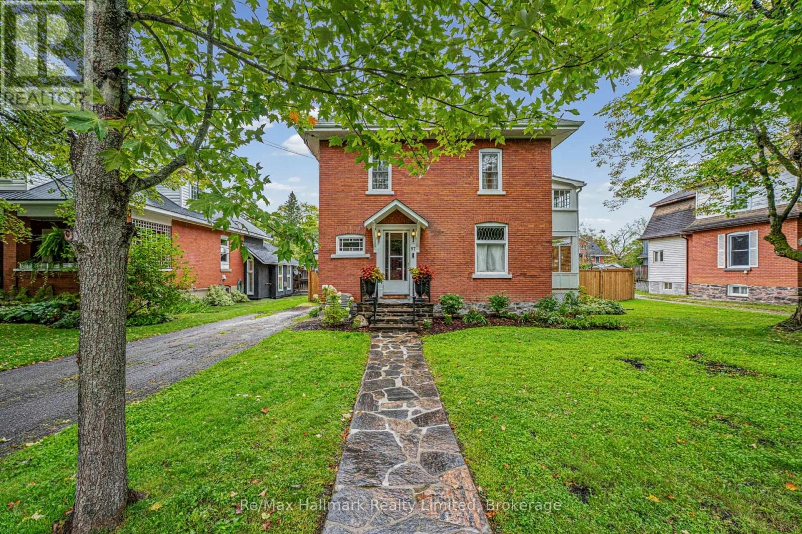 57 Mcmurray Street, Bracebridge, ON, P1L 2A1