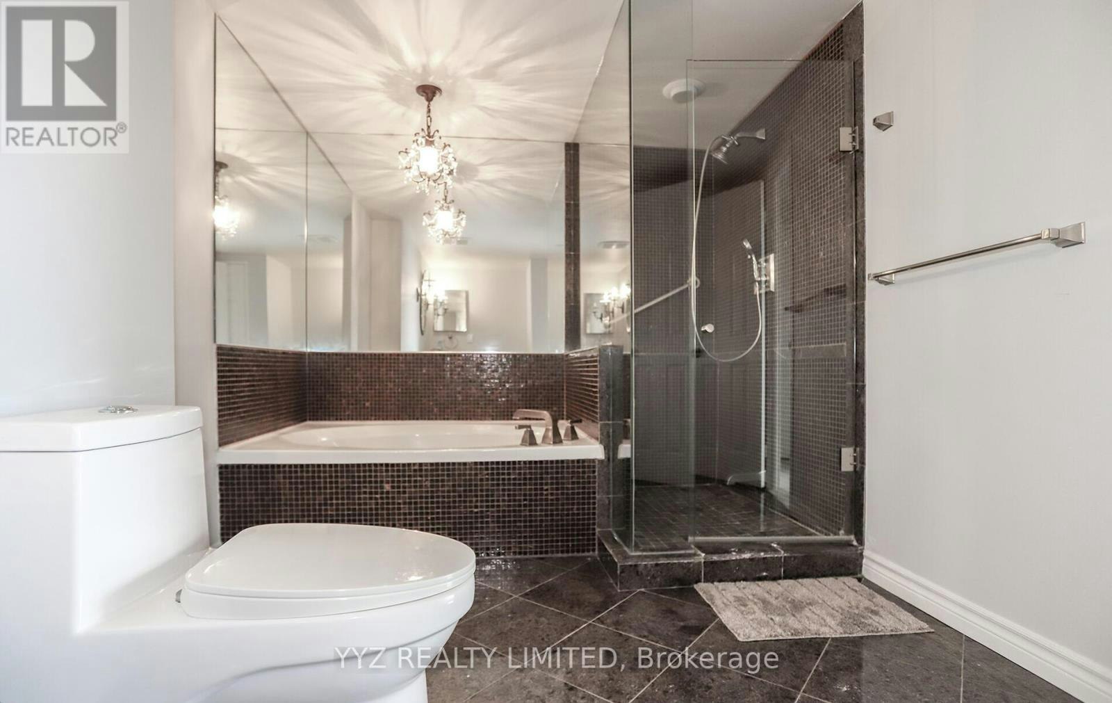 808-1 Clark Avenue W, Vaughan, ON, L4J 7Y6 - 9