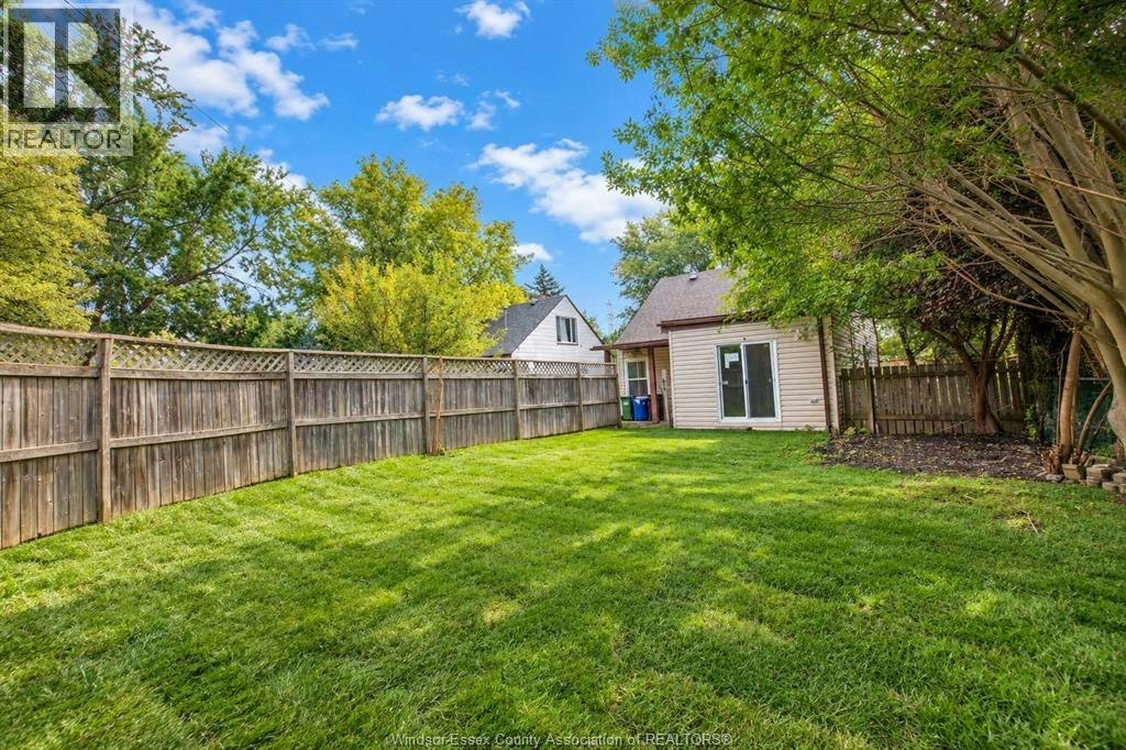 3272 Edison Street, Windsor, ON, N9C 1S2 - 18