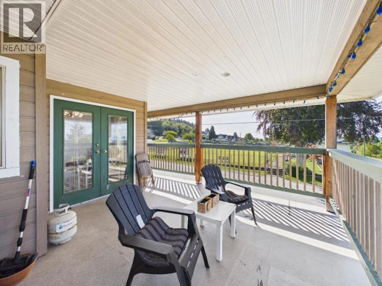 5726 Marine Avenue, Powell River, BC, V8A 2M4 - 12