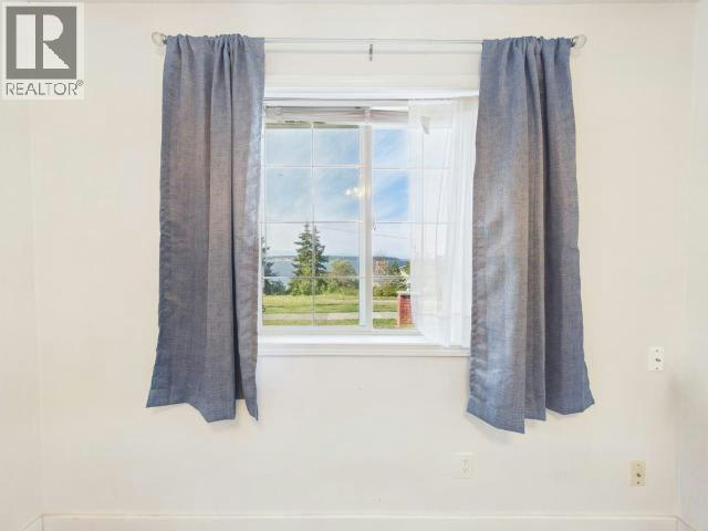 5726 Marine Avenue, Powell River, BC, V8A 2M4 - 40