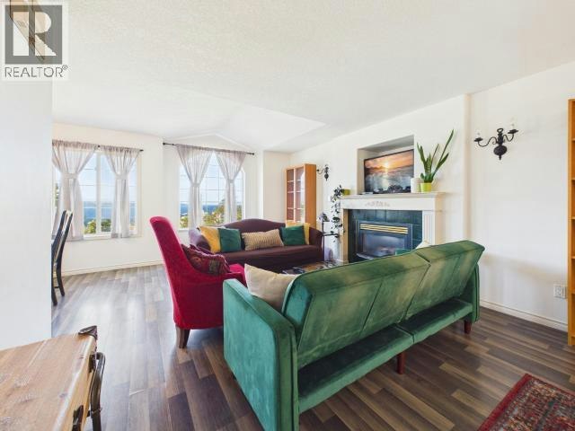 5726 Marine Avenue, Powell River, BC, V8A 2M4 - 4