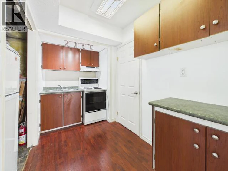5726 Marine Avenue, Powell River, BC, V8A 2M4 - 47