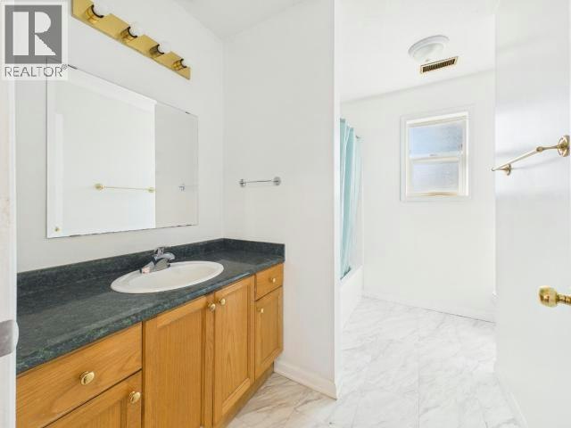 5726 Marine Avenue, Powell River, BC, V8A 2M4 - 41