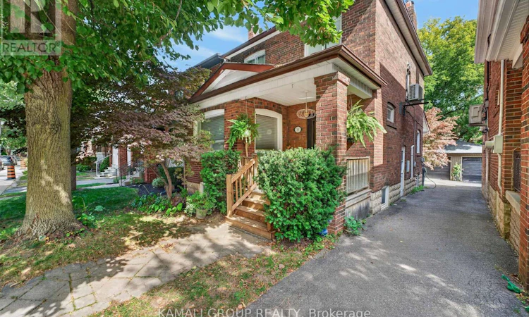 19 Belle Ayre Boulevard