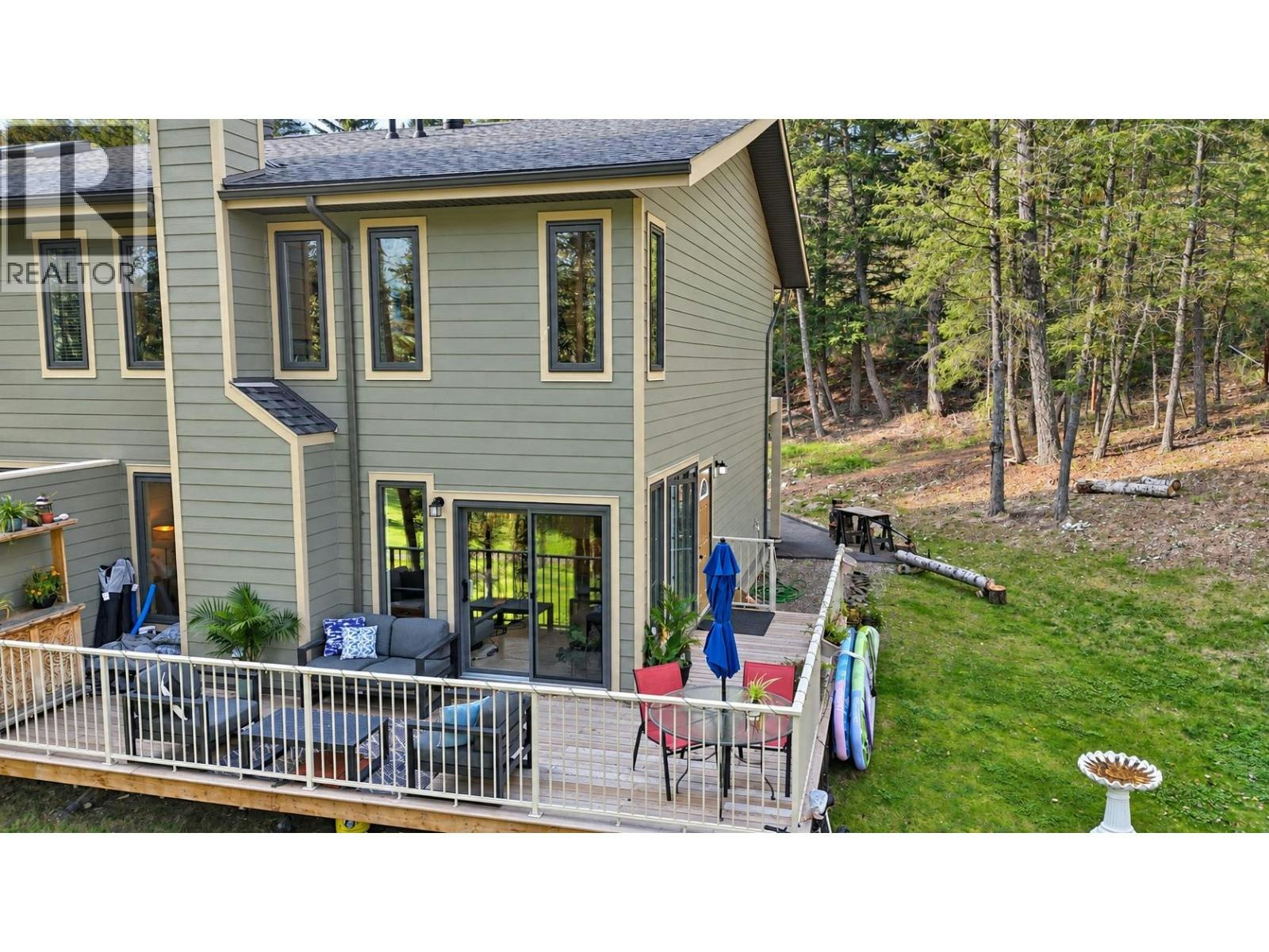 1-7977 Radium Golf Course Road, Radium Hot Springs, BC, V0A 1M0