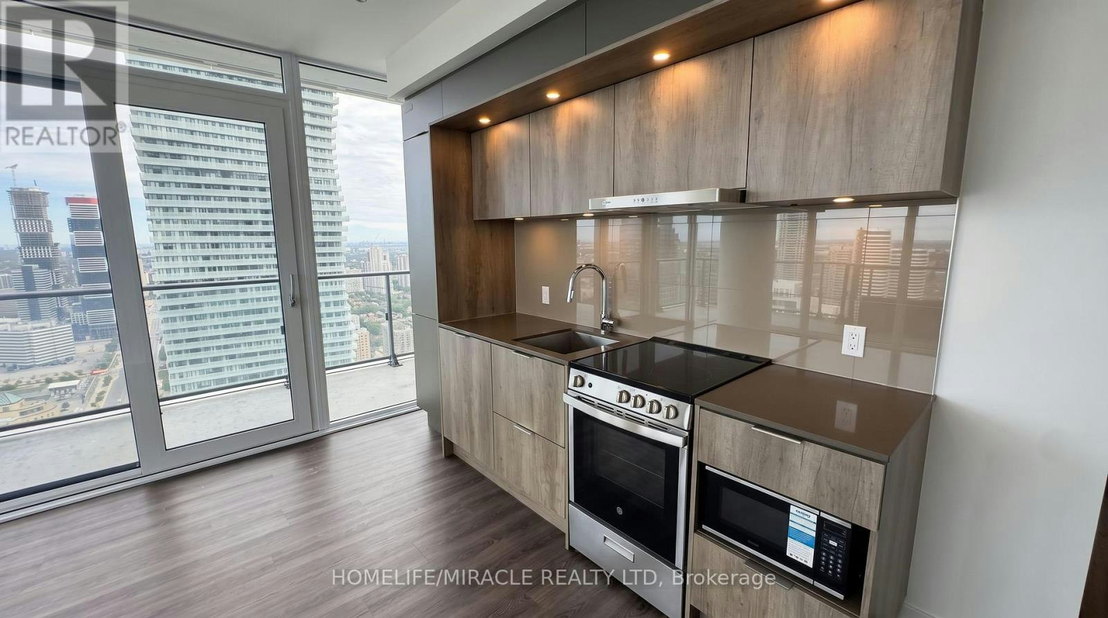 4305-448 Burnhamthorpe Road, Mississauga, ON, L5B 0R4 - 9