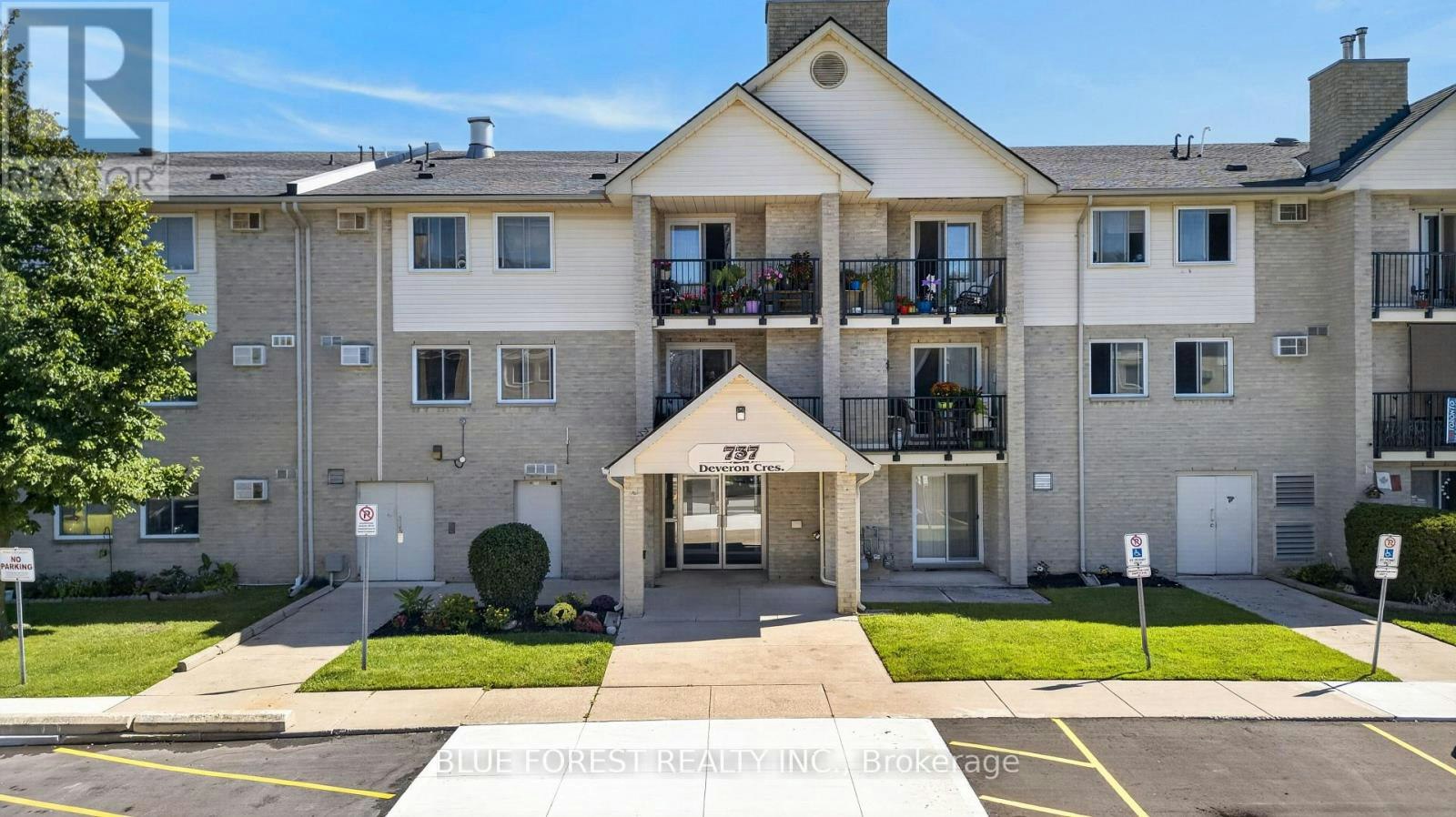 210-737 Deveron Crescent, London, ON, N5Z 4X9