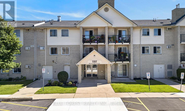 210-737 Deveron Crescent