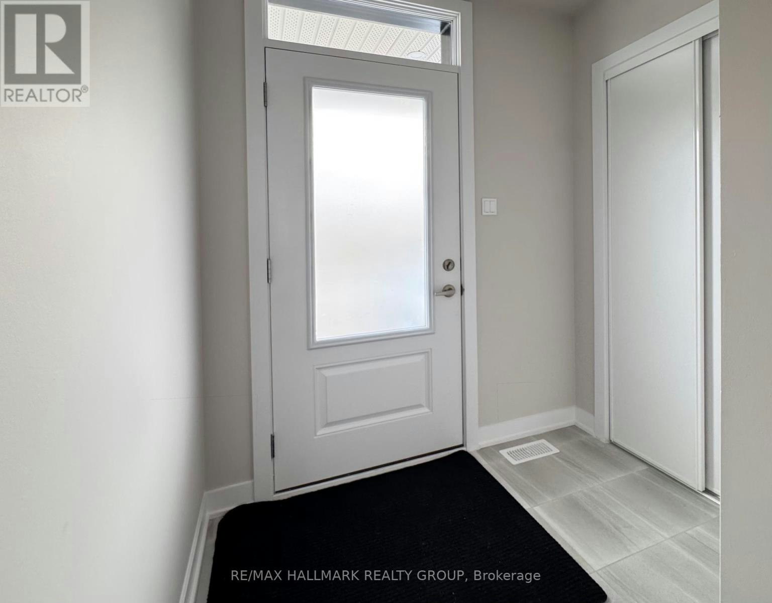 868 Andesite Terrace, Manotick, ON, K2J 7H4 - 3
