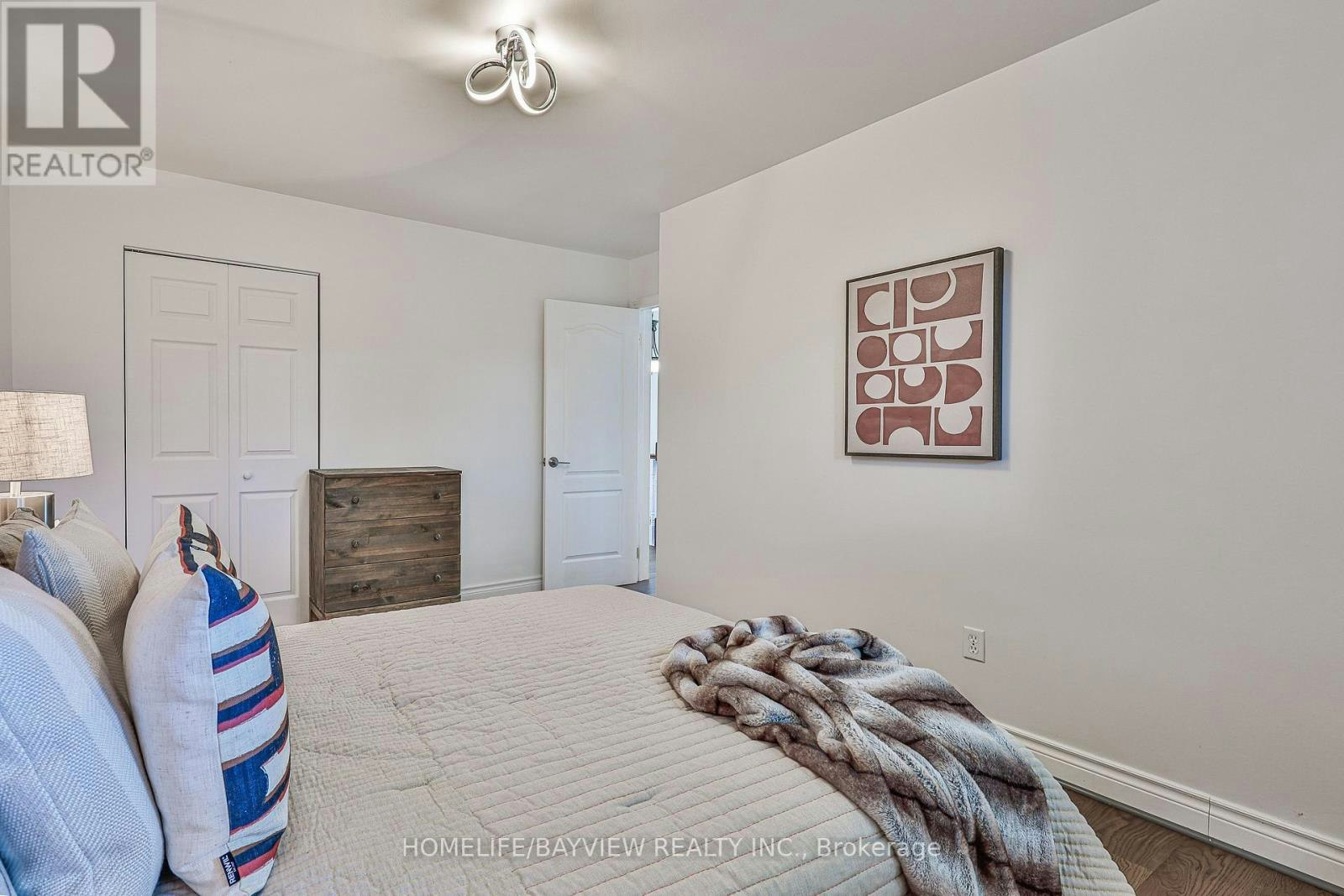 MAIN 27 Second Floors Bedle Avenue, Toronto, ON, M2H 1K7 - 24