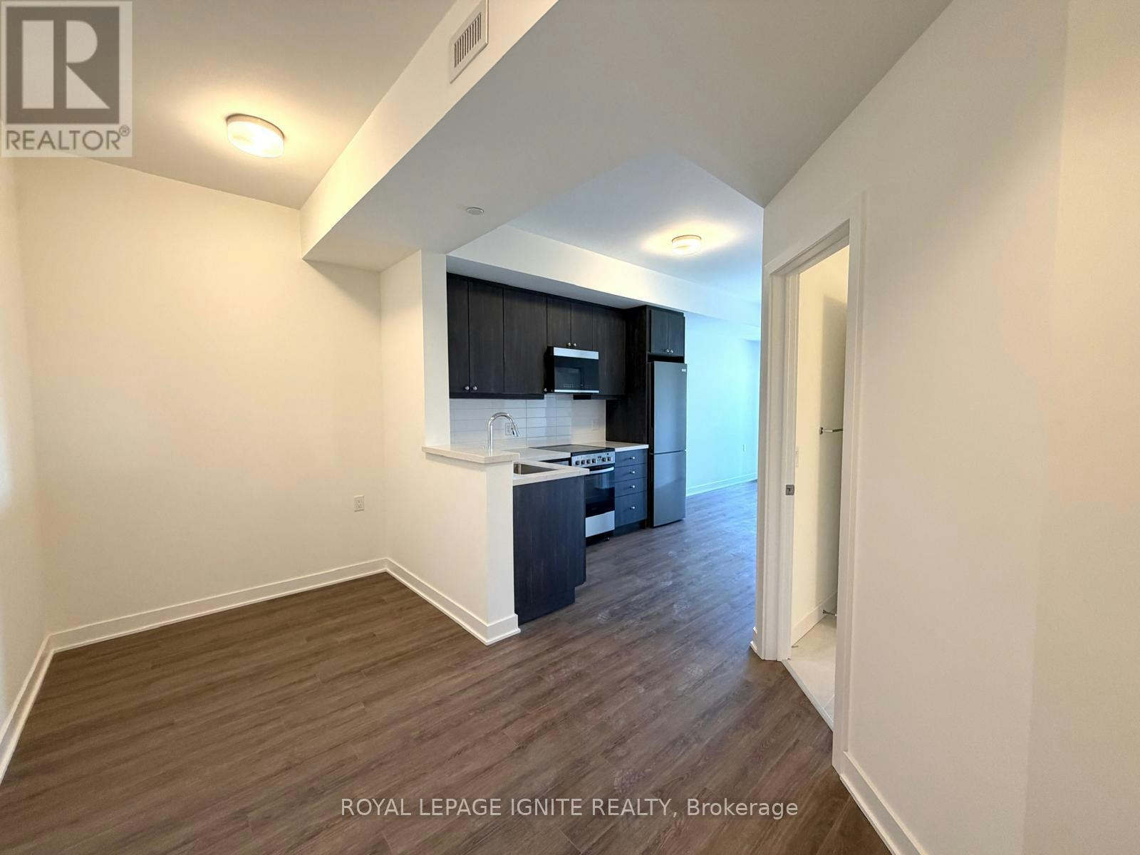 410-51 Clarington Boulevard, Clarington, ON, L1C 7J8 - 5