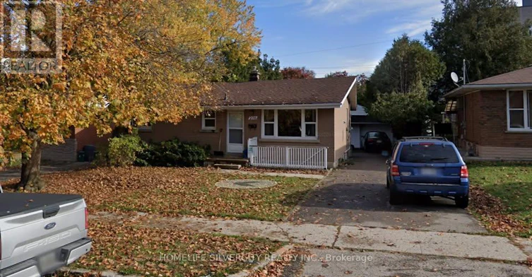 276 Sunview Street, Waterloo, ON, N2L 3V9