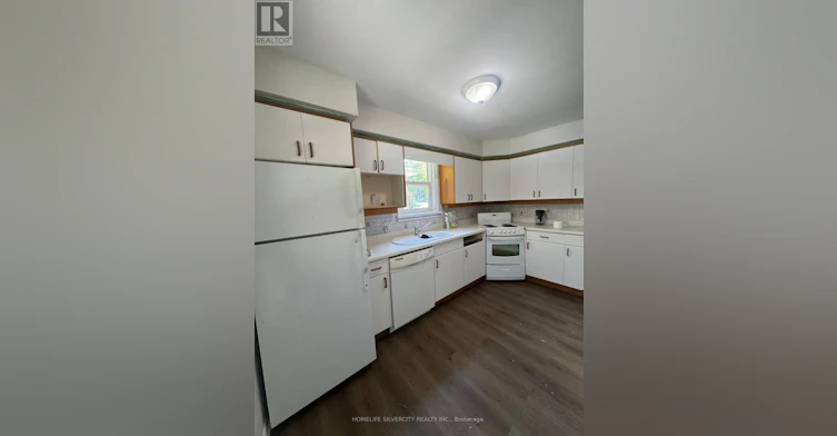 276 Sunview Street, Waterloo, ON, N2L 3V9 - 4