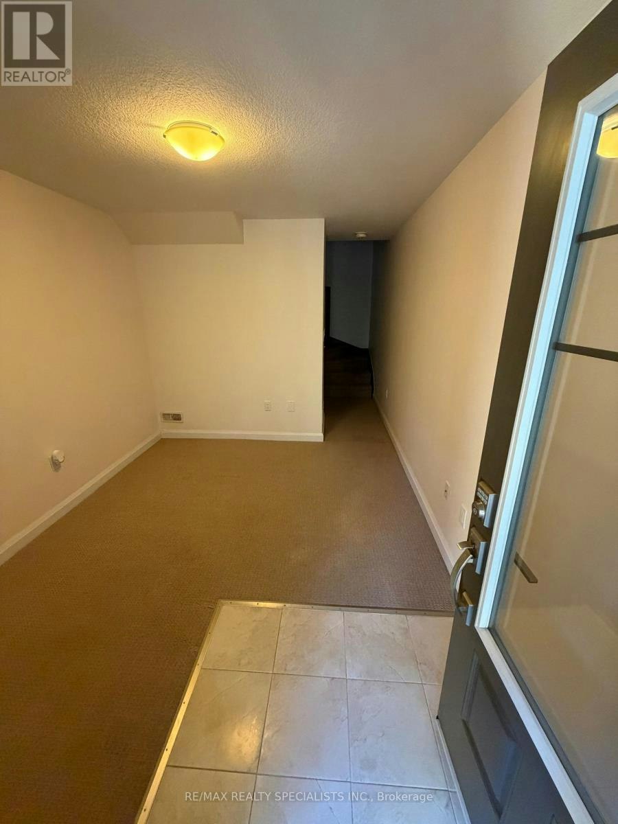 53-1169 Garner Road E, Hamilton, ON, L9G 0G8 - 3
