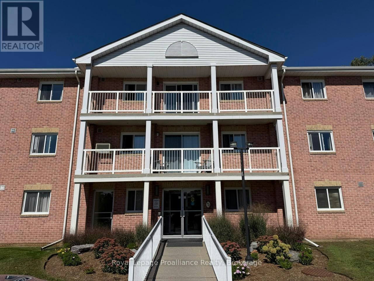 213-175 Haig Road, Belleville, ON, K8N 5R7 - 2