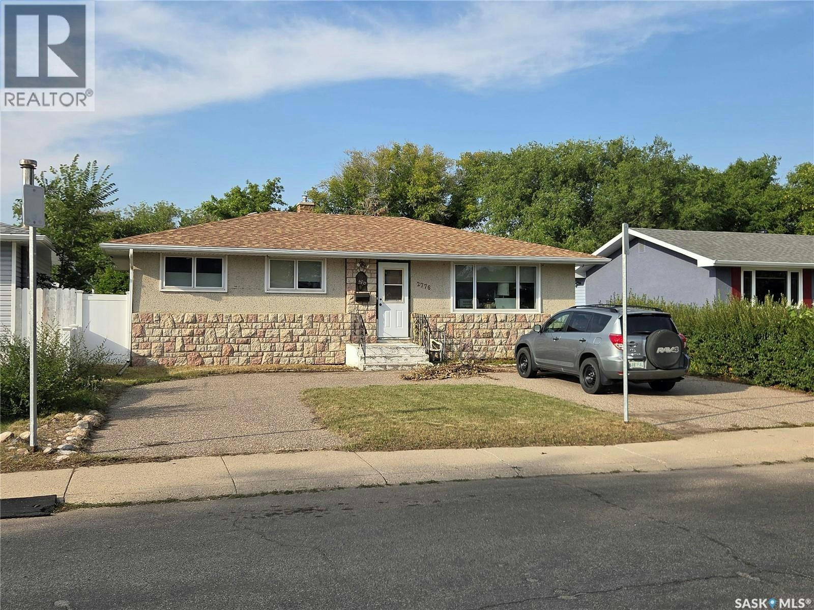 2776 Eastview, Saskatoon, SK, S7J 3H5