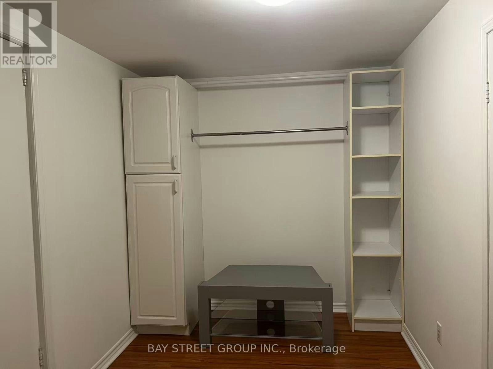29 Harnish Crescent, Toronto, ON, M2M 2C2 - 19
