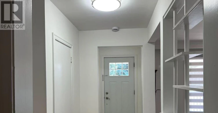 29 Harnish Crescent, Toronto, ON, M2M 2C2 - 2