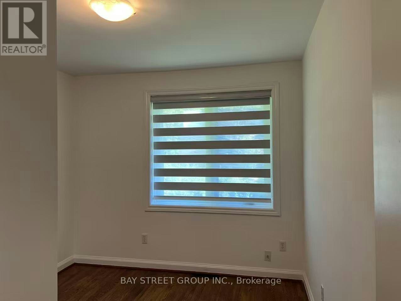29 Harnish Crescent, Toronto, ON, M2M 2C2 - 21