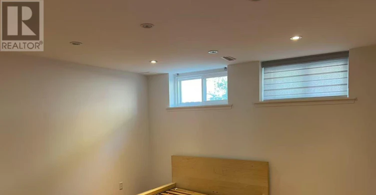 29 Harnish Crescent, Toronto, ON, M2M 2C2 - 18