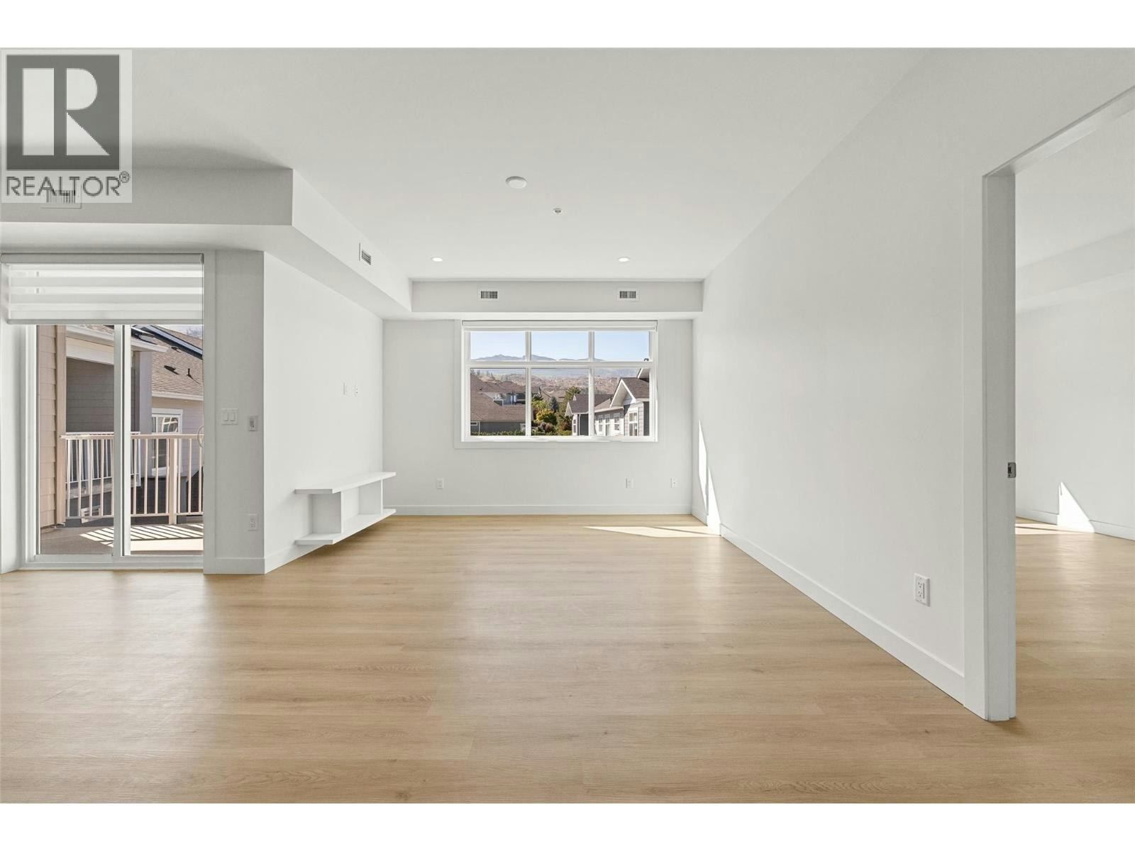 202-5300 Main Street, Kelowna, BC, V1W 0C1 - 16