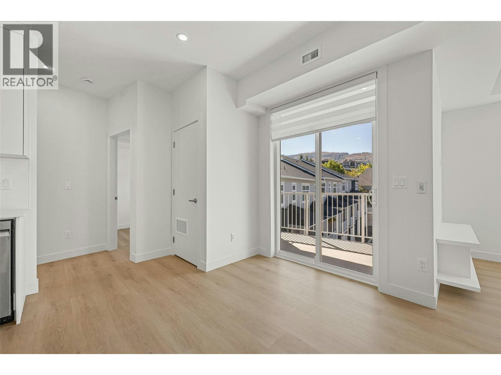 202-5300 Main Street, Kelowna, BC, V1W 0C1 - 21