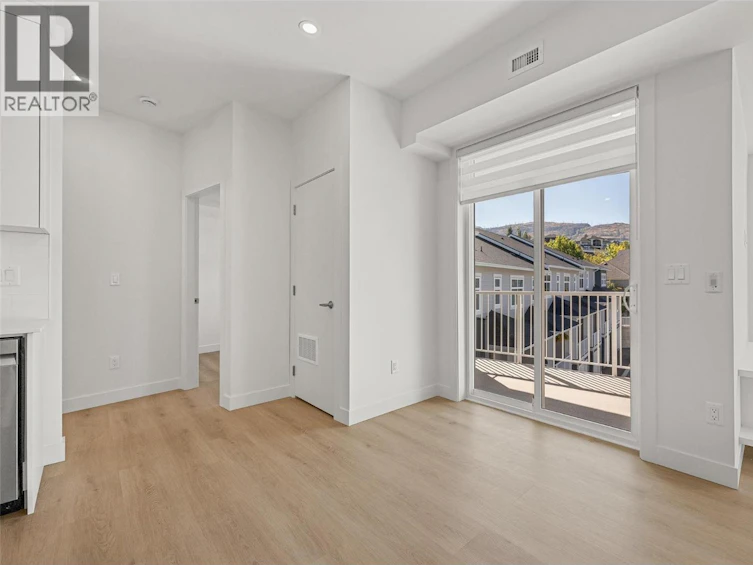 202-5300 Main Street, Kelowna, BC, V1W 0C1 - 21