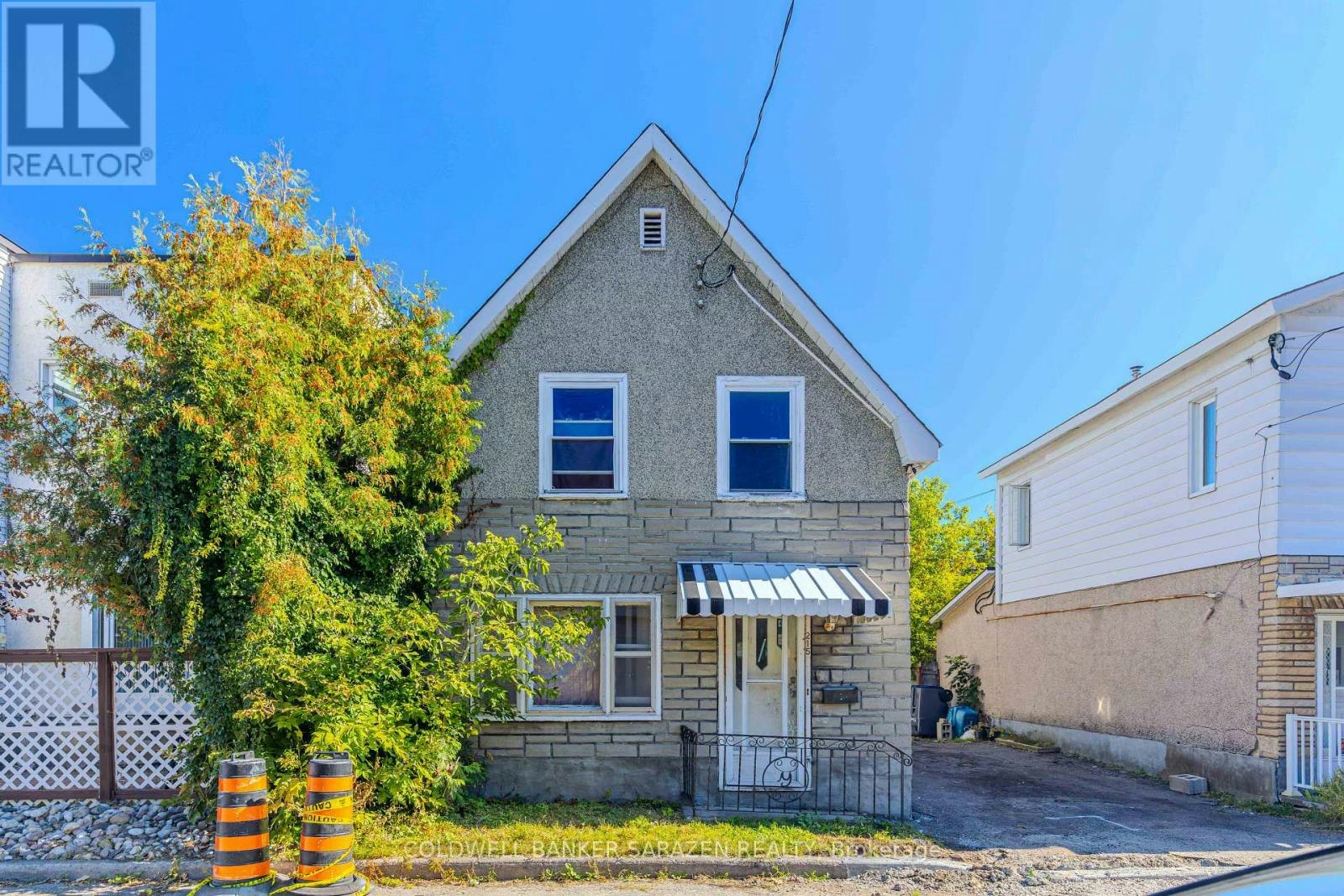 215 Desrosiers Street, Ottawa, ON, K1L 7T2